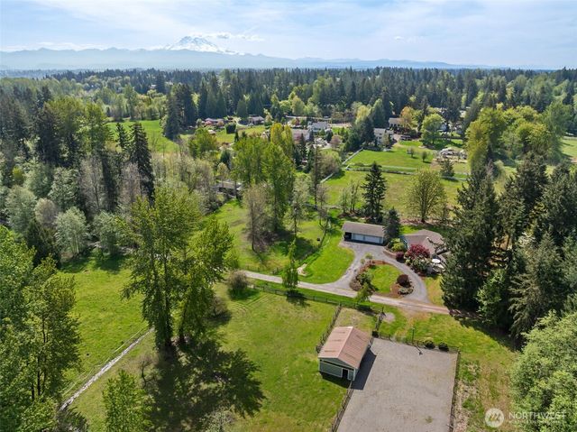 20916 Edwards Road E, Lake Tapps, WA 98391