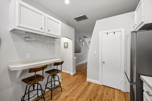 8715 Meadowcroft Drive 1102, Houston, TX 77063