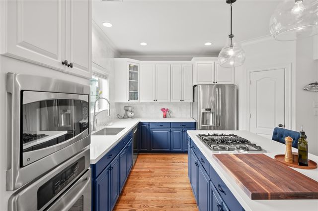 6500 Calder Street B, Houston, TX 77007