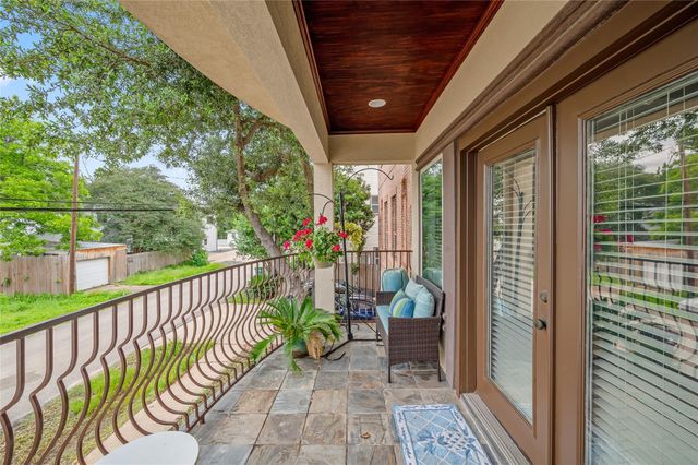 6500 Calder Street B, Houston, TX 77007