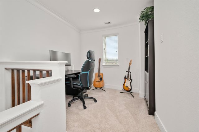 6500 Calder Street B, Houston, TX 77007