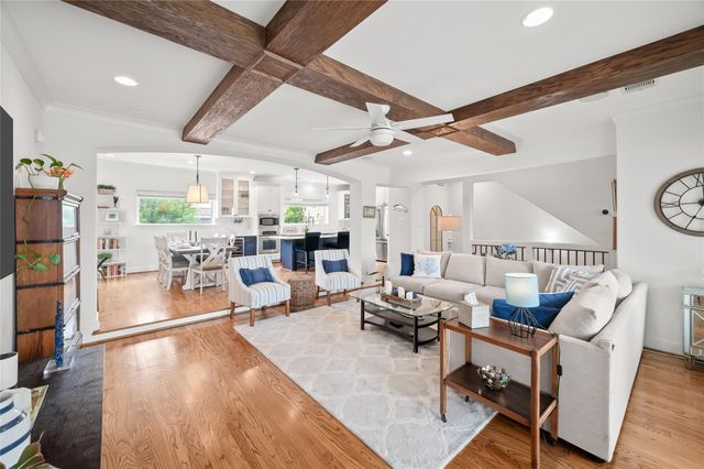 6500 Calder Street B, Houston, TX 77007