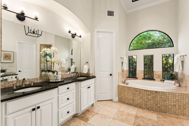 2121 Sea Eagle VW, Austin, TX 78738