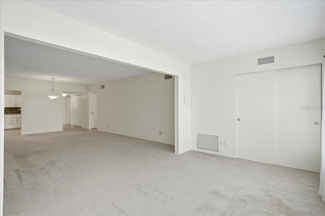 2285 ISRAELI DRIVE 45, Clearwater, FL 33763