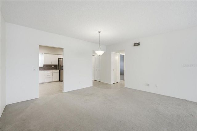 2285 ISRAELI DRIVE 45, Clearwater, FL 33763