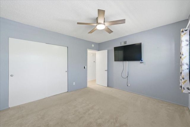 2285 ISRAELI DRIVE 45, Clearwater, FL 33763