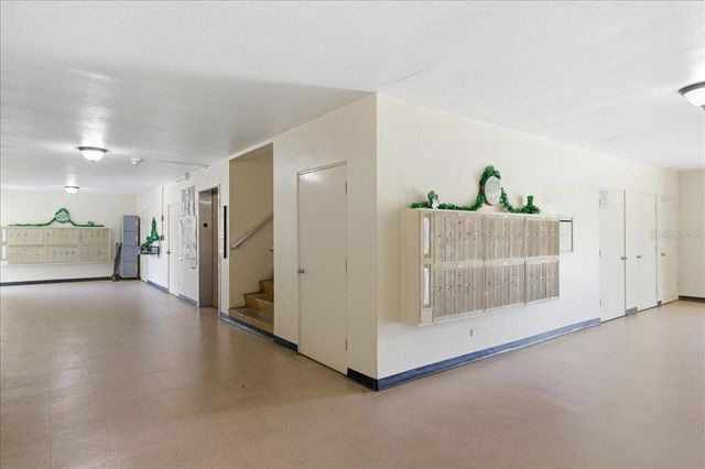 2285 ISRAELI DRIVE 45, Clearwater, FL 33763