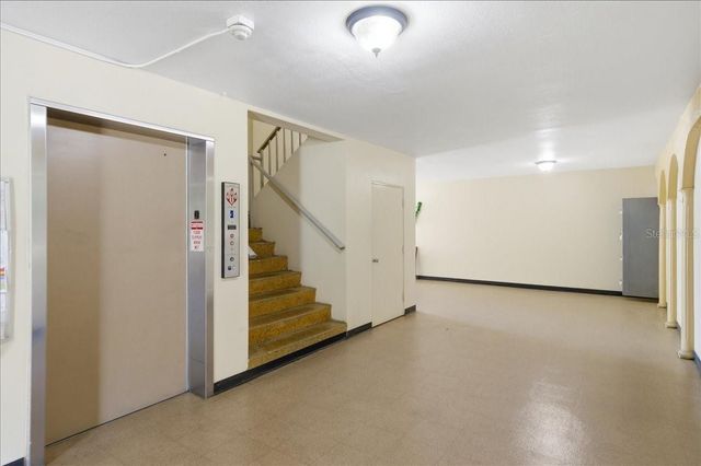 2285 ISRAELI DRIVE 45, Clearwater, FL 33763