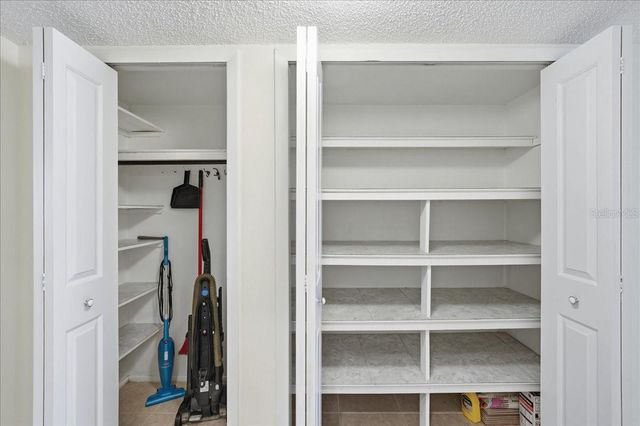 2285 ISRAELI DRIVE 45, Clearwater, FL 33763