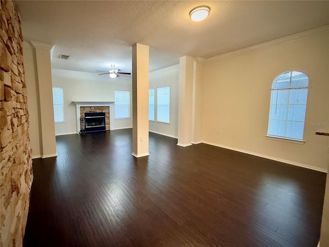 240 VILLA DI ESTE TERRACE 204, Lake Mary, FL 32746