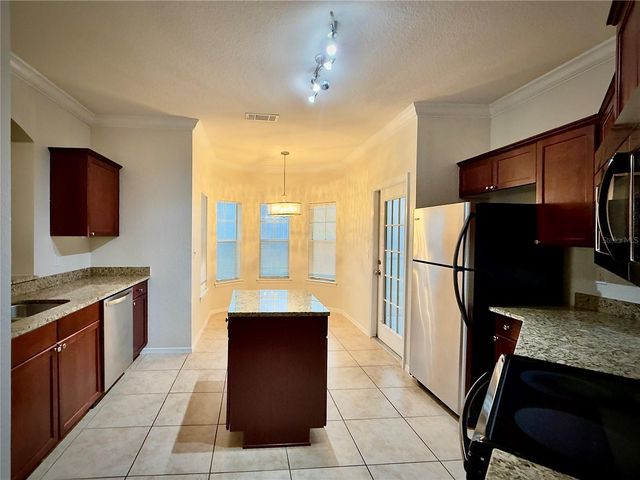 240 VILLA DI ESTE TERRACE 204, Lake Mary, FL 32746