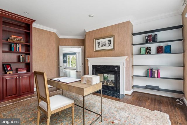 5400 MOHICAN RD, Bethesda, MD 20816