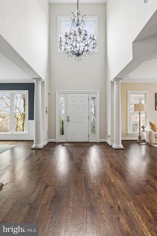 5400 MOHICAN RD, Bethesda, MD 20816