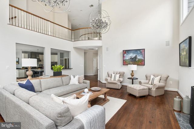 5400 MOHICAN RD, Bethesda, MD 20816