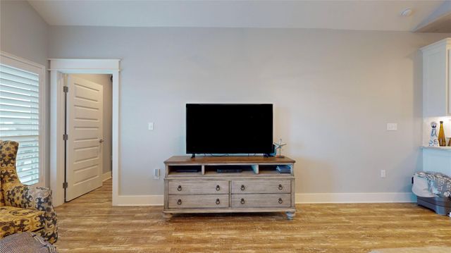 972 Bahama Drive, Crystal Beach, TX 77650