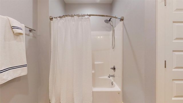 972 Bahama Drive, Crystal Beach, TX 77650