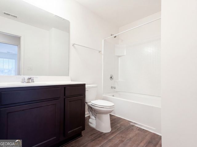 15 Regal Lane, Covington, GA 30016