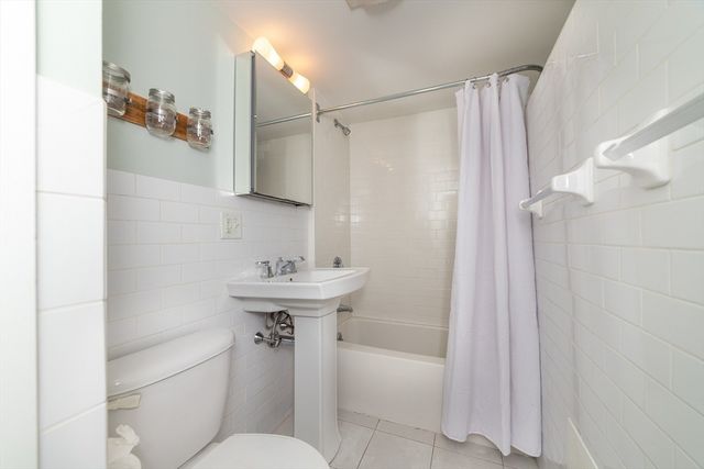 15 University Rd B, Brookline, MA 02445