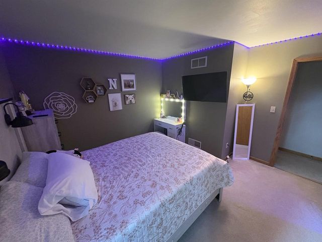 N170W19981 WILLOW RIDGE DRIVE, Jackson, WI 53037