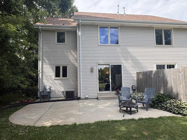 N170W19981 WILLOW RIDGE DRIVE, Jackson, WI 53037
