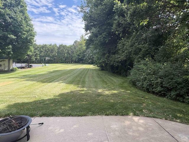 N170W19981 WILLOW RIDGE DRIVE, Jackson, WI 53037