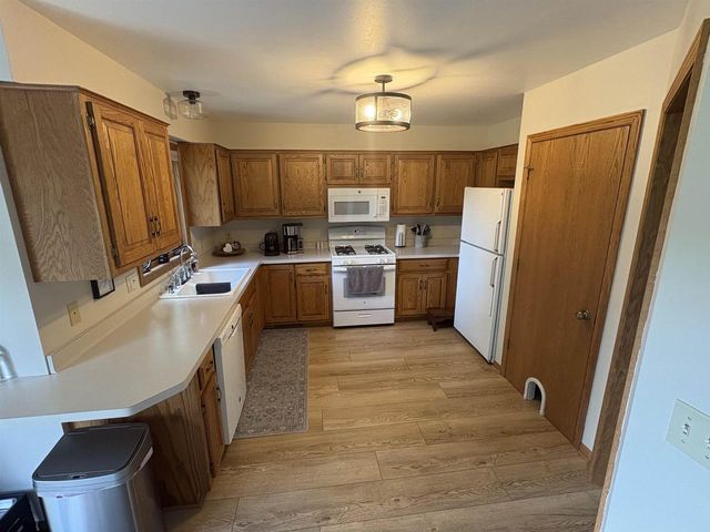 N170W19981 WILLOW RIDGE DRIVE, Jackson, WI 53037