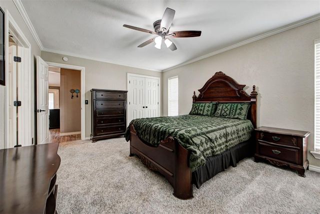 10500 McClain Avenue, Yukon, OK 73099