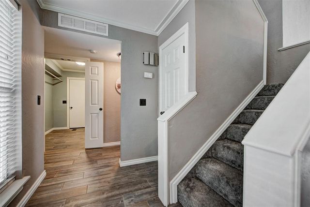 10500 McClain Avenue, Yukon, OK 73099