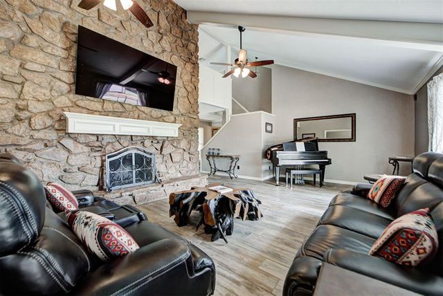 10500 McClain Avenue, Yukon, OK 73099