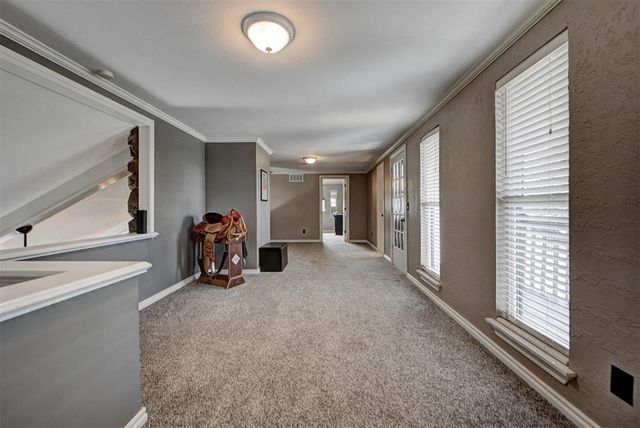 10500 McClain Avenue, Yukon, OK 73099