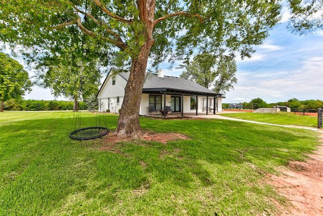 10500 McClain Avenue, Yukon, OK 73099