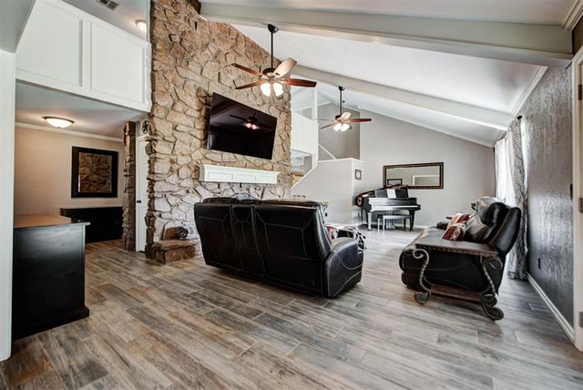 10500 McClain Avenue, Yukon, OK 73099