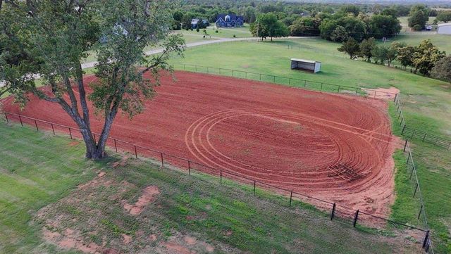10500 McClain Avenue, Yukon, OK 73099
