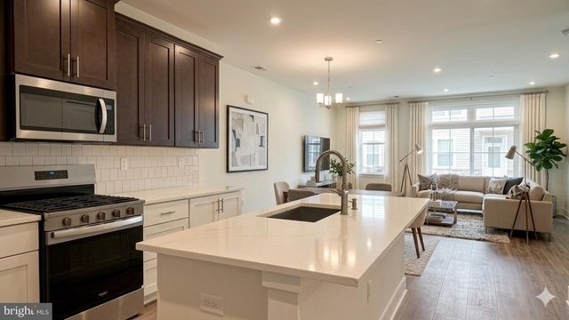 18104 DONATELLO DR., Princeton, NJ 08540
