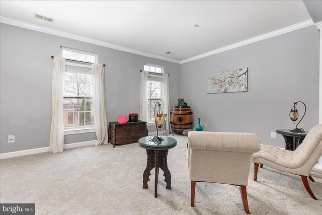 2464 EASTBOURNE DR, Woodbridge, VA 22191