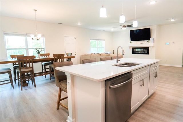 425 Boynton Road, Hampton, GA 30228