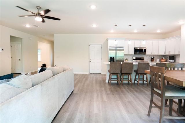 425 Boynton Road, Hampton, GA 30228