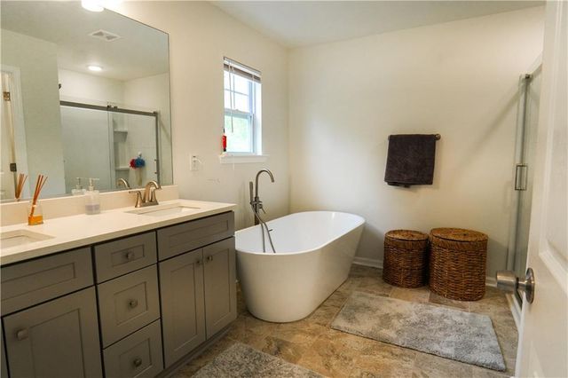 425 Boynton Road, Hampton, GA 30228