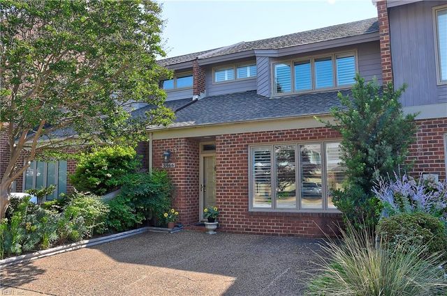 3966 Ocean Hills CT, Virginia Beach, VA 23451