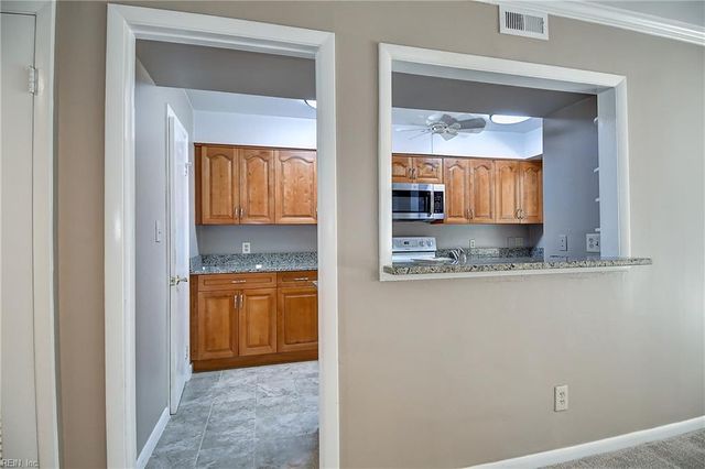 3966 Ocean Hills CT, Virginia Beach, VA 23451