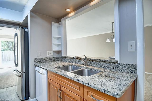 3966 Ocean Hills CT, Virginia Beach, VA 23451