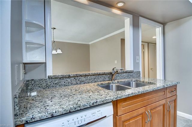 3966 Ocean Hills CT, Virginia Beach, VA 23451