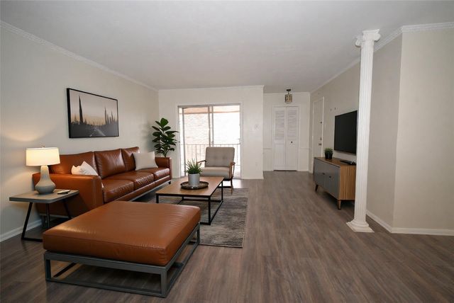 7600 Burgoyne Road 250, Houston, TX 77063