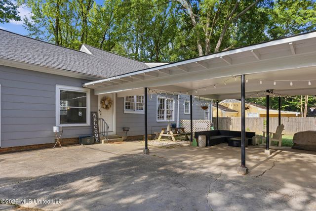 836 Brookwood Road, Jackson, MS 39206