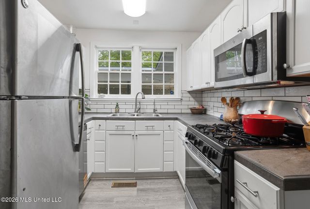 836 Brookwood Road, Jackson, MS 39206