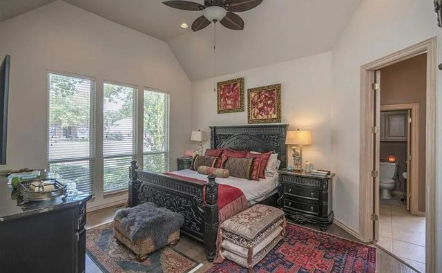 716 Fox Bend Trail, Edmond, OK 73034