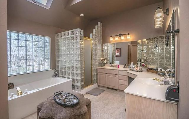 716 Fox Bend Trail, Edmond, OK 73034