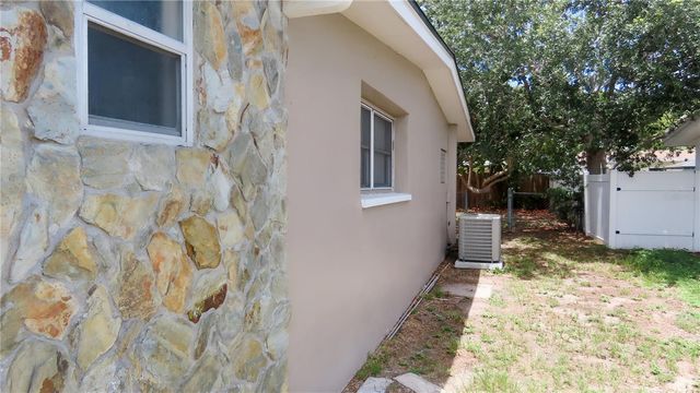 12208 105TH STREET, Largo, FL 33773