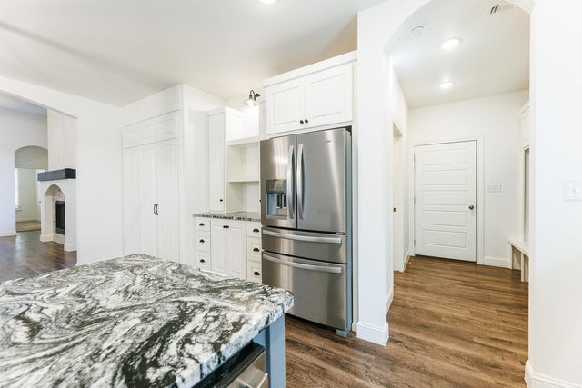 6948 103rd Street, Lubbock, TX 79424