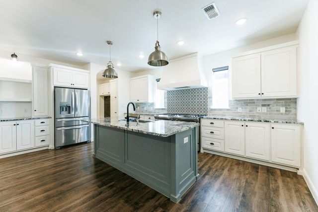 6948 103rd Street, Lubbock, TX 79424